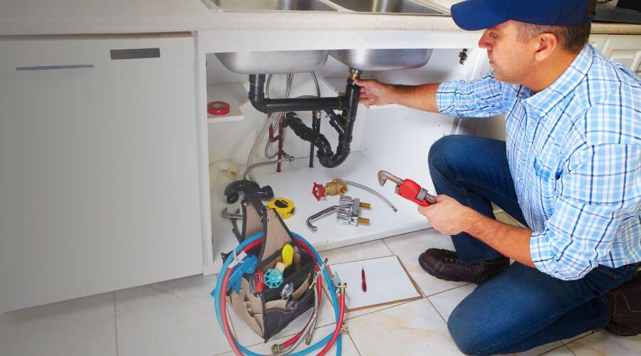 Professional same day plumber in Freeport, TX